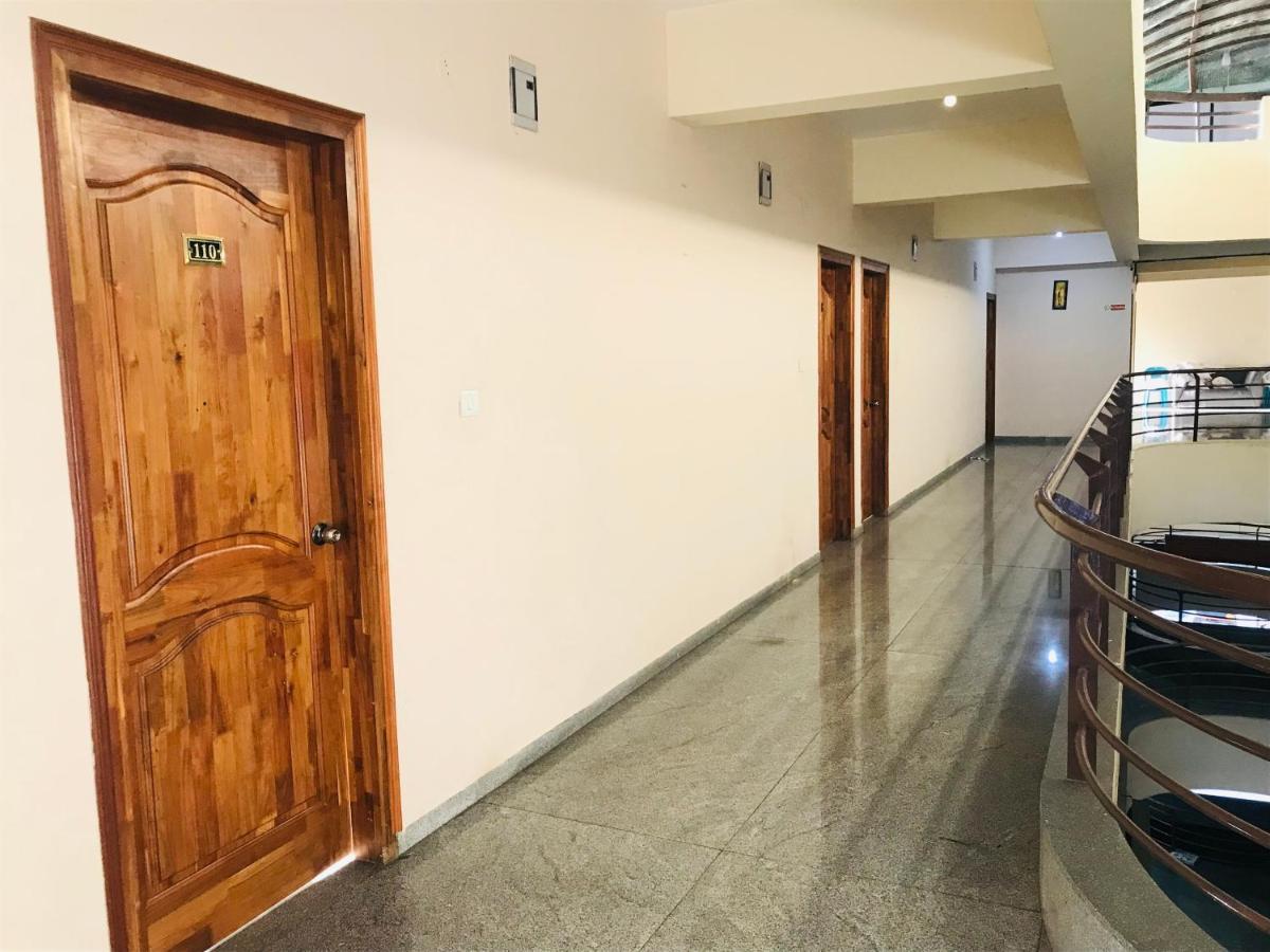 Staymaker Prakash International Gonikoppal Екстер'єр фото